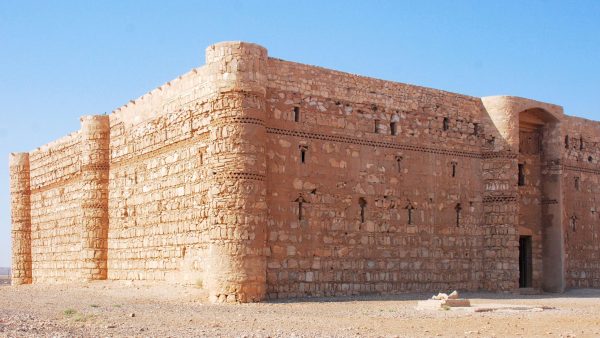PID000143_Jordan_Qasr-Al-Kharanah_2018_06_Desert-Castle-Enterence