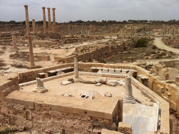 pid000195_Libya_Sabratha_2013_06_Latrines