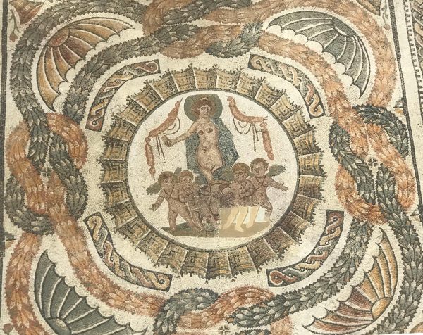 pid000491_Tunisia_Thuburbo-Majus_2018_10_Venus-on-Chariot-Cupids