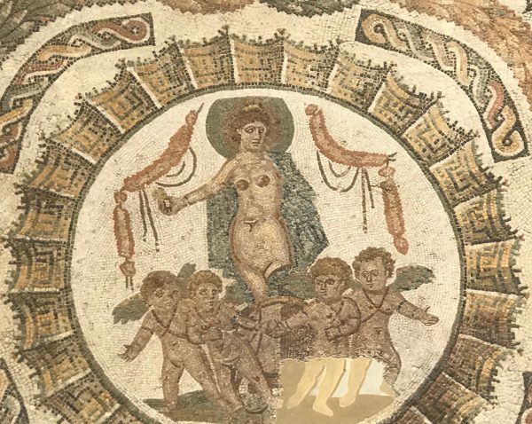 pid000492_Tunisia_Thuburbo-Majus_2018_10_Venus-on-Chariot-Cupids-02