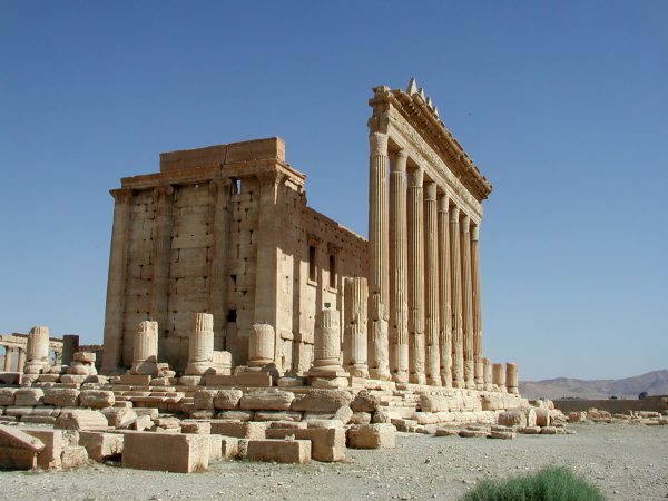 pid000564_Palmyra_Syria_2001_08_Back-side-of-the-Baal-Temple