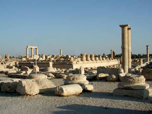 pid000574_Palmyra_Syria_2001_08_The-Temple-of-Nebo