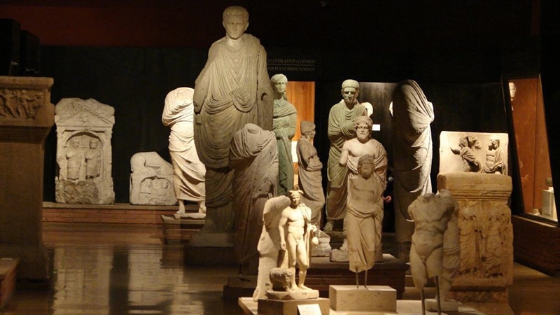 interior-istanbul-archaeology-museum