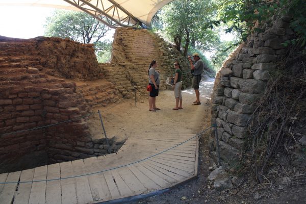 pid000601-Troy-Turkey-2012-06-Citadel-Walls-2-and-3