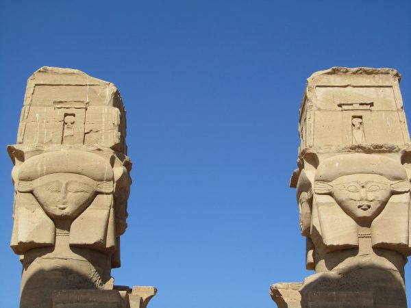 pid000670_Egypt_New-Kalabsha_2011_01_Hathor-Columns-Kiosk-of-Kertassi