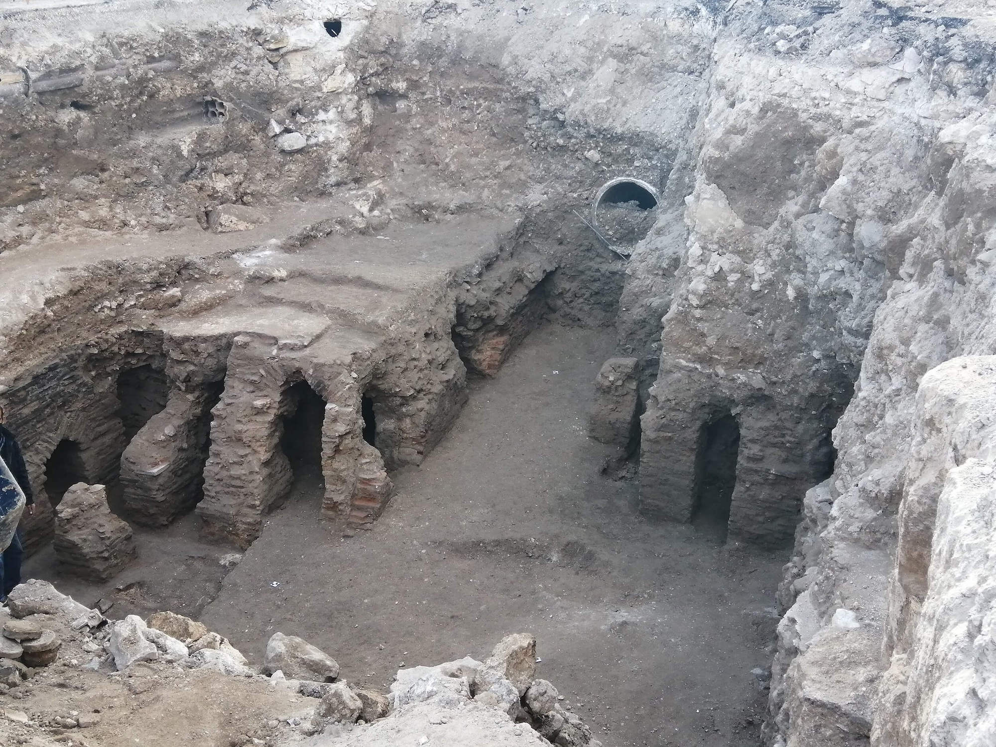 Fig. 6: Recently excavated Roman-period baths in downtown Amman (credit: Freedom's Falcon, licensed under CC BY-SA 4.0).