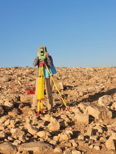 Photo 5: One of the new techniques I was able to learn this field season was how to operate a dumpy level and total station. Photo by Natalia Handziuk.