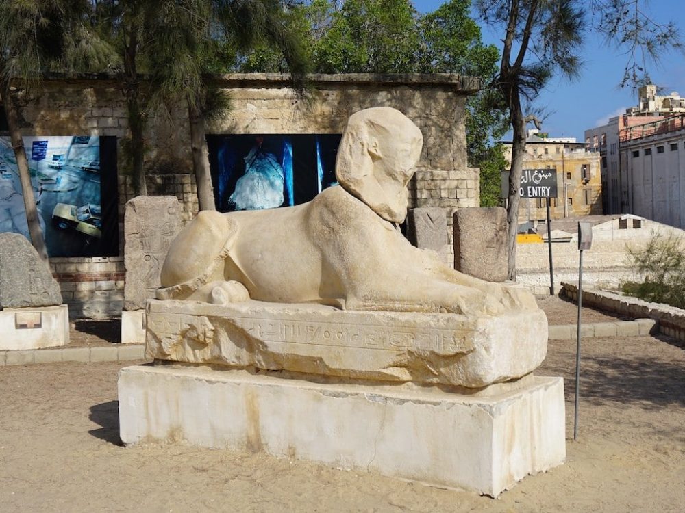 Sphinx from the underwater site of Qaitbay, where the Pharos collapsed. Photograph: Elias Rovielo (CC BY-NC-SA 2.0 DEED).