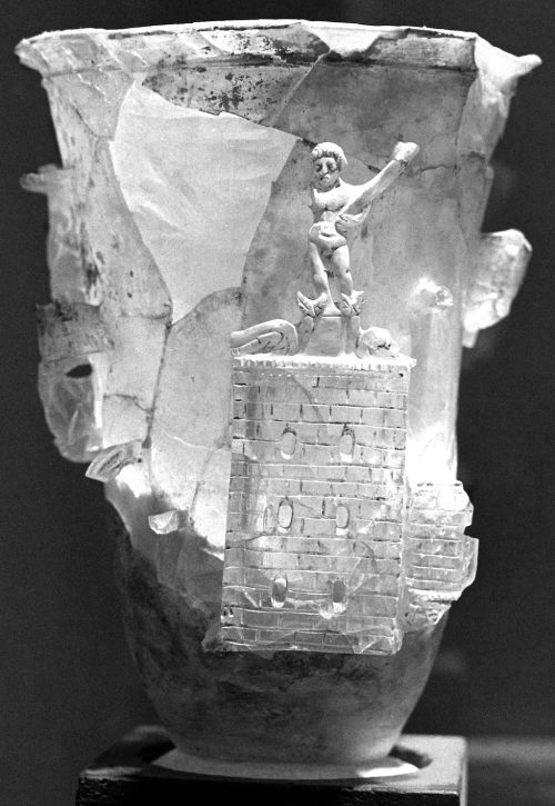 A Roman glass beaker found in Afghanistan, now lost, shows the Pharos in three-dimensional relief. Photo by John C. Huntington, courtesy of the John C. and Susan L. Huntington Photographic Archive of Buddhist and Asian Art.