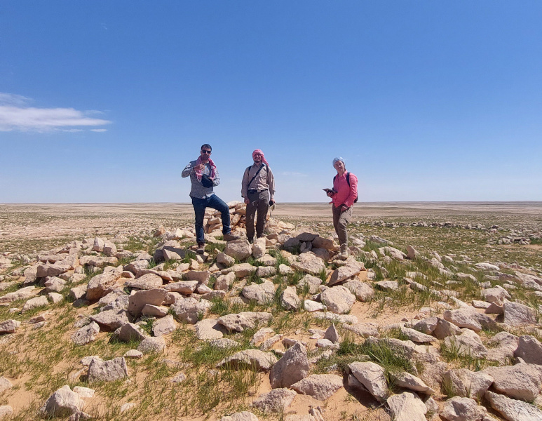 Figure 8: Jaafar Jotheri, Stefan Smith and Ella Egberts in one of the field trips in the Iraqi Western Desert in March 2024.