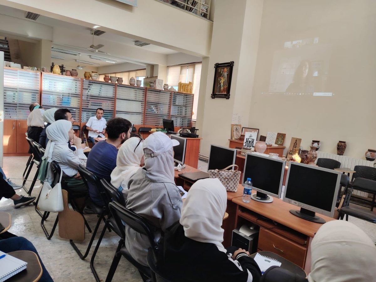 Students from the University of Damascus attend the first session in the Department of Archaeology laboratory. Photo Credit: SIMAT.