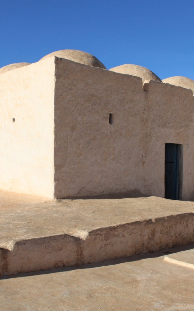The Sidi Nour Mosque in Djerba | صورة لجامع سيدي نور بجربة